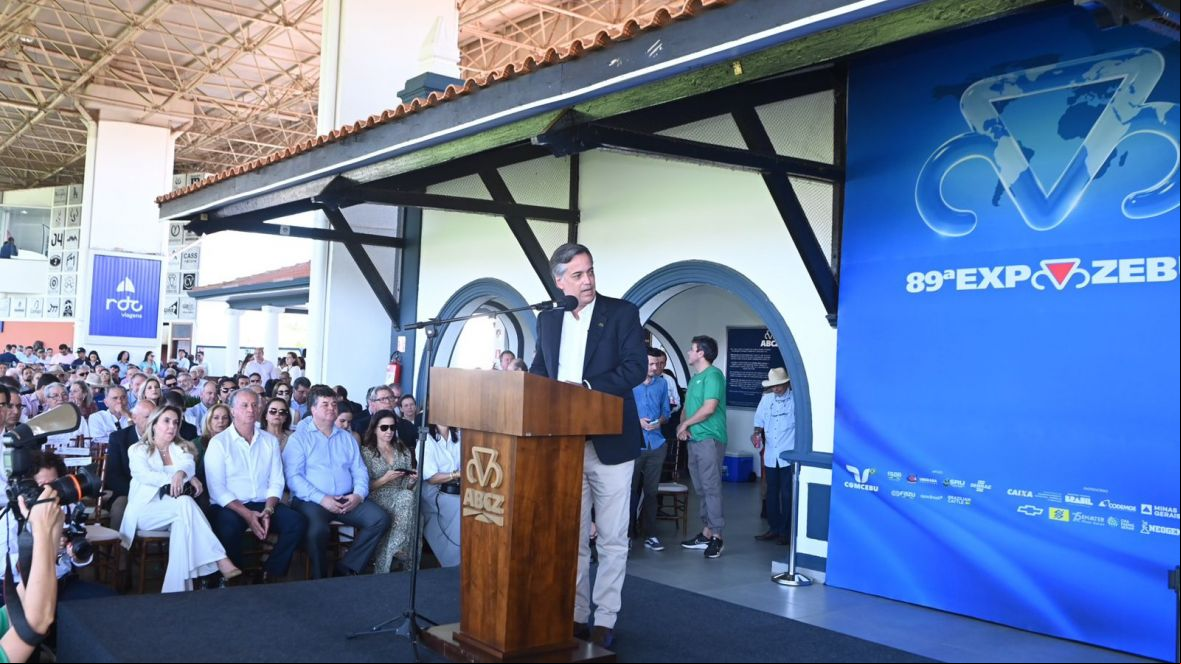 Com discurso em defesa do agro brasileiro, 89ª ExpoZebu é inaugurada